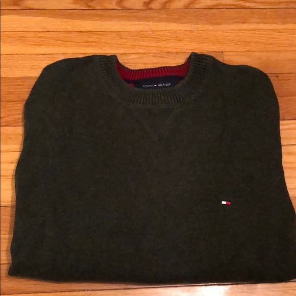 Tommy Hilfiger Sweater! - Picture 6 of 6